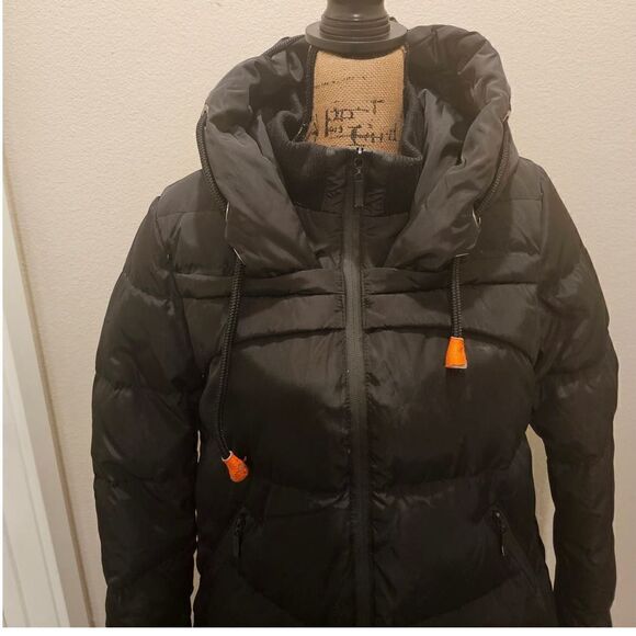 Orolay Down Black Jacket Size Medium - Picture 2 of 10